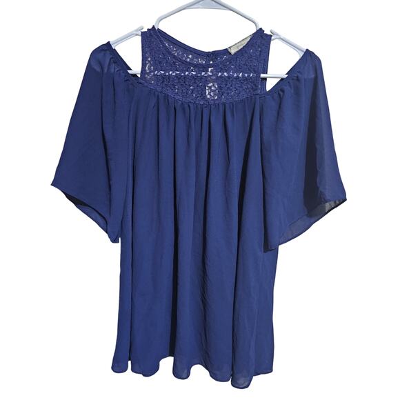 Soprano Blouse Womens Size Medium Cold Shoulder Lace Neckline Top (956) - Picture 1 of 5